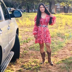 Meet your Posher, Vicky